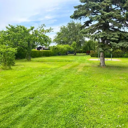 Privater Zeltplatz * Bruck an der Leitha